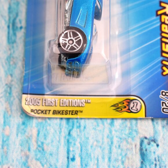 2005 Hot Wheels (008) First Edition POCKET BIKESTER Realistix 8/20 G6708 NEW - Picture 4 of 5